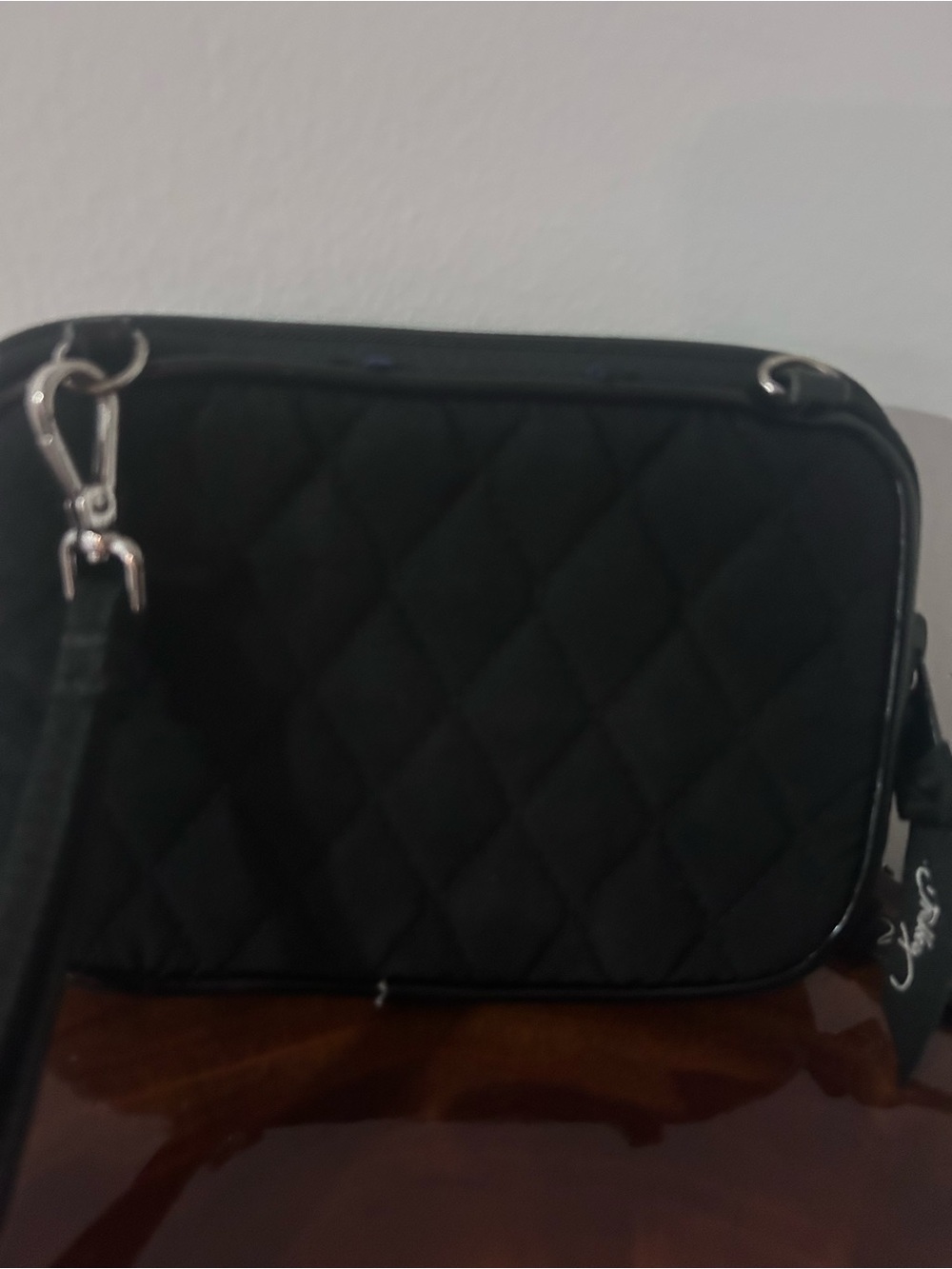 Vera Bradley Black Quilted Wristlet Crossbody Bag/Wristlet - Picture 4 of 10